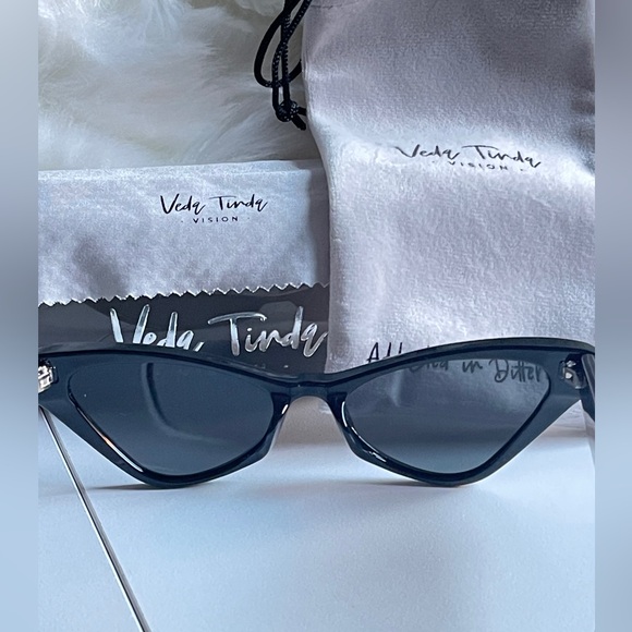 Veda Tinda Vision Cat Eye Sunglasses for Women Tinted Polarized Retro Large - Picture 5 of 11